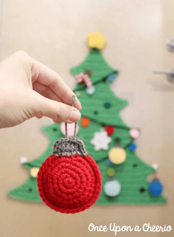 10 Crochet Christmas Baubles Free Patterns SitnCrochet 2025
