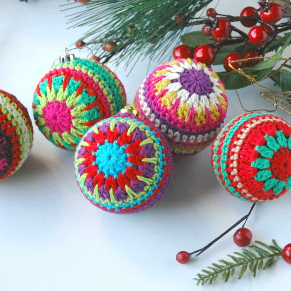 25 Festive Christmas Crochet Patterns TL Yarn Crafts