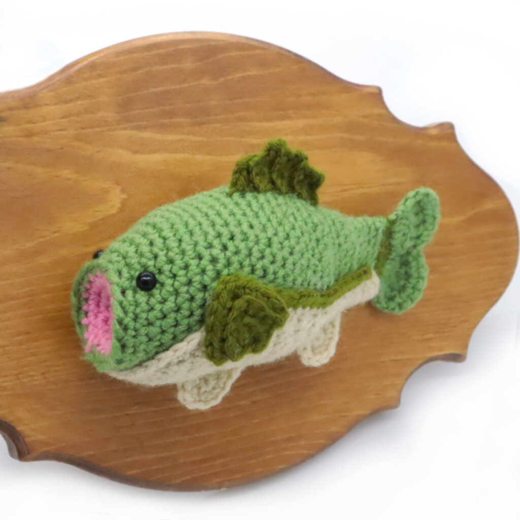 Bass Fish Amigurumi Free Crochet Pattern StringyDingDing
