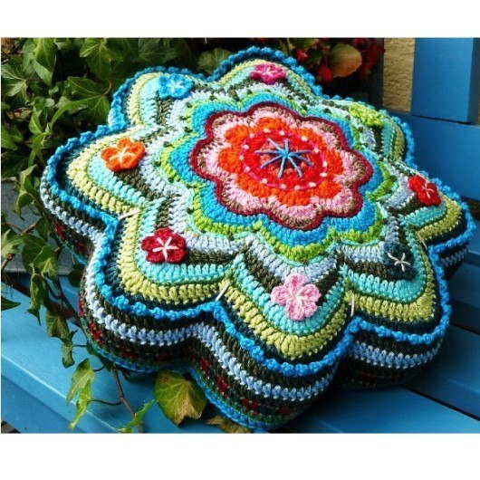 Crochet Flower Star Shaped Pillow Pattern Crochet Kingdom