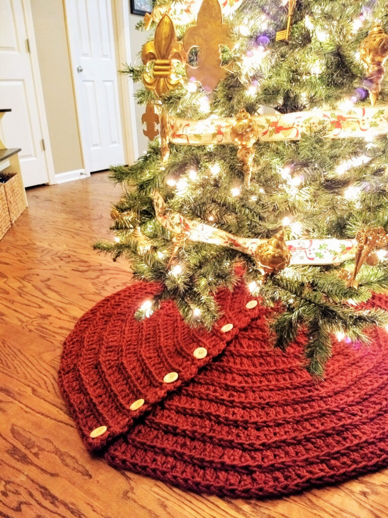 Farmhouse Christmas Tree Skirt Crochet Pattern Cozy Nooks Designs