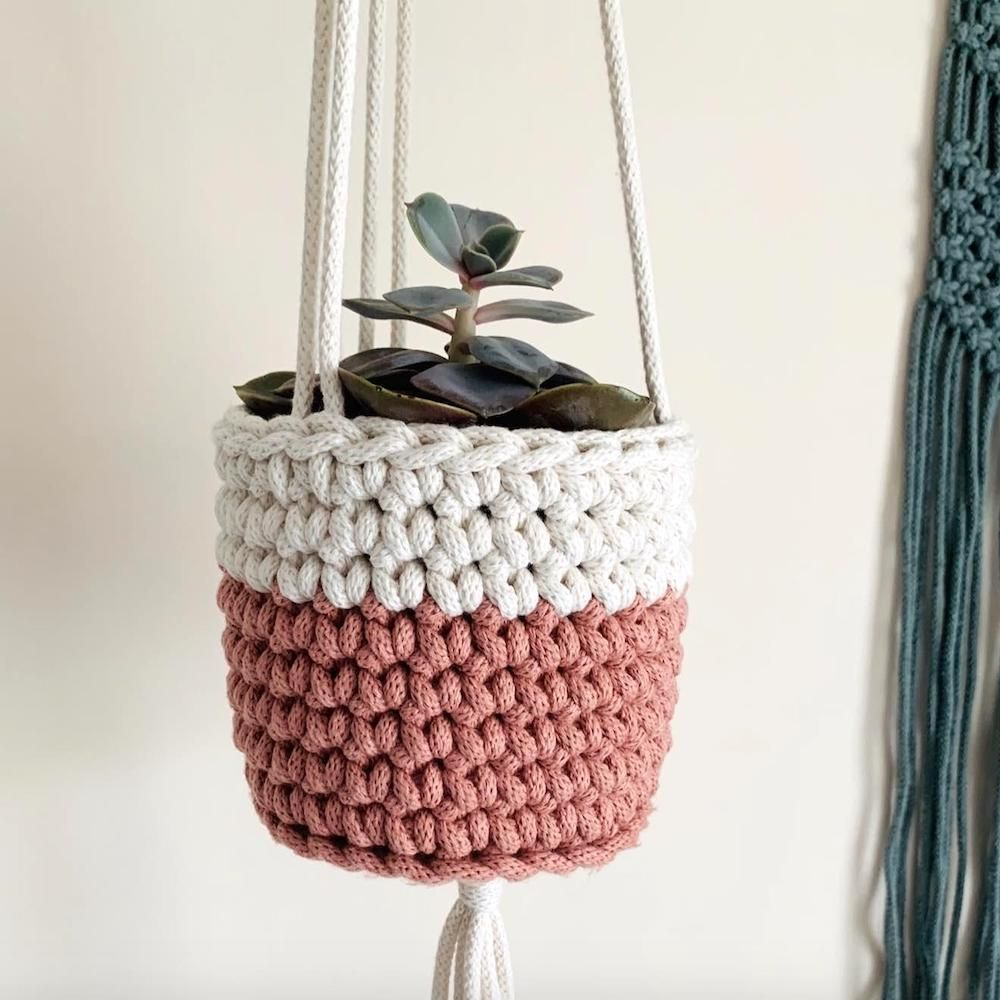 Free Crochet Hanging Plant Pattern These Methods Create Seamless 