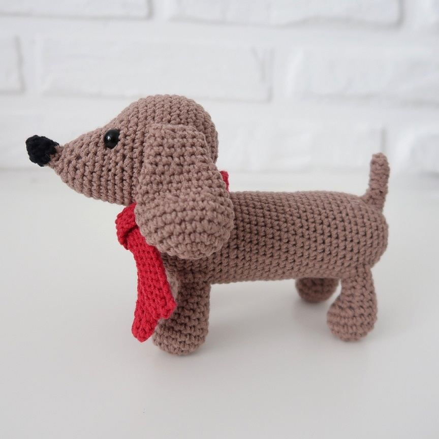 Free Crochet Patterns Dachshund Dog Who Doesn t Love A Wiener Dog 