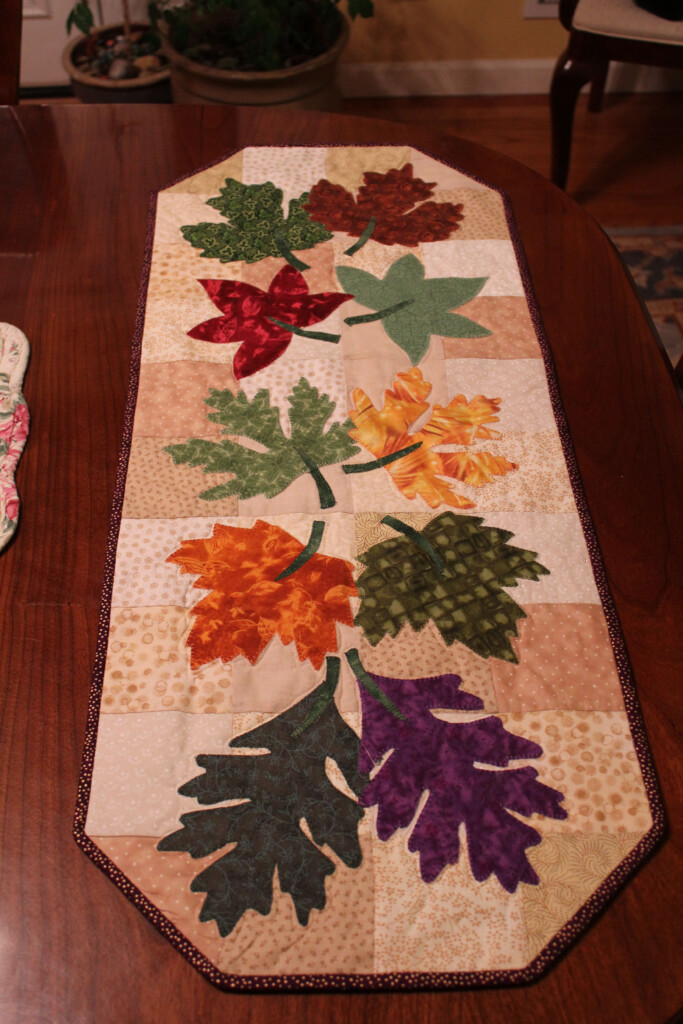 Free Fall Table Runner Patterns Learn How To Make Table Runners With 