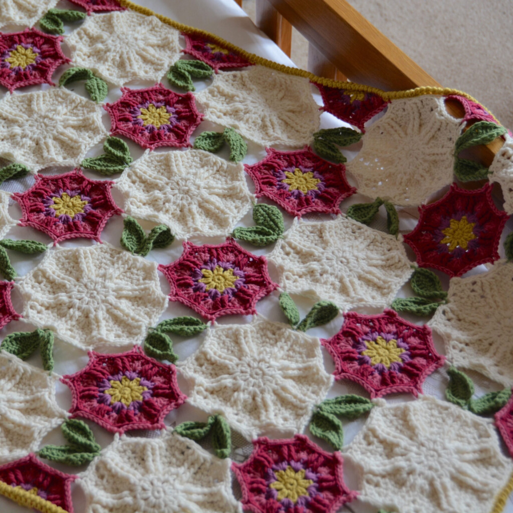Free Flower Crochet Blanket Pattern The Flora Quilt HanJan Crochet