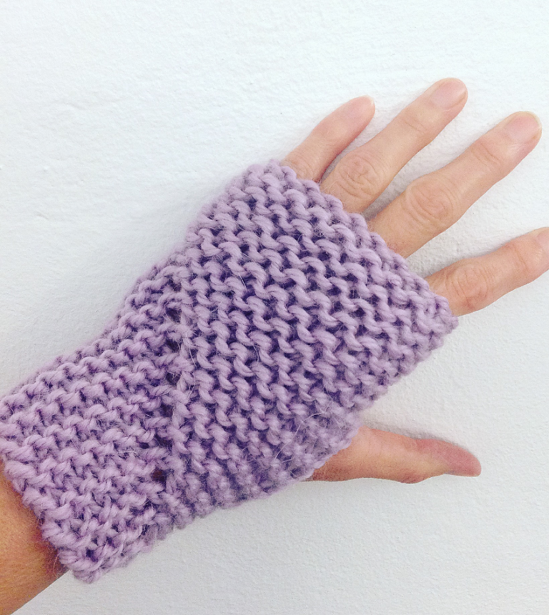 Free Knitted Fingerless Gloves Pattern For Beginners p2 Yo Ssk X 2 