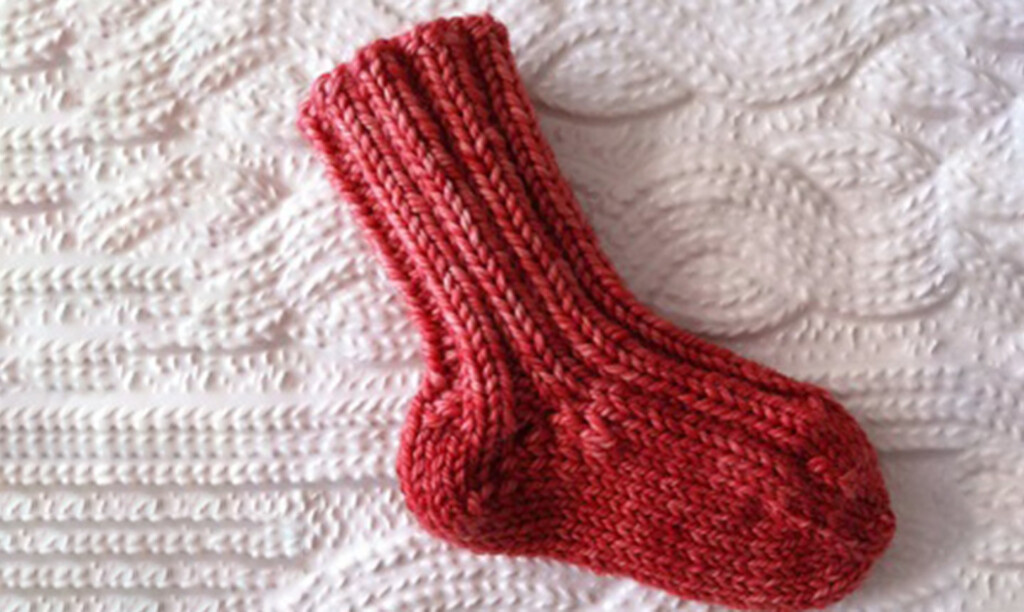 Free Knitted Sock Pattern On Circular Needles Knitting Things