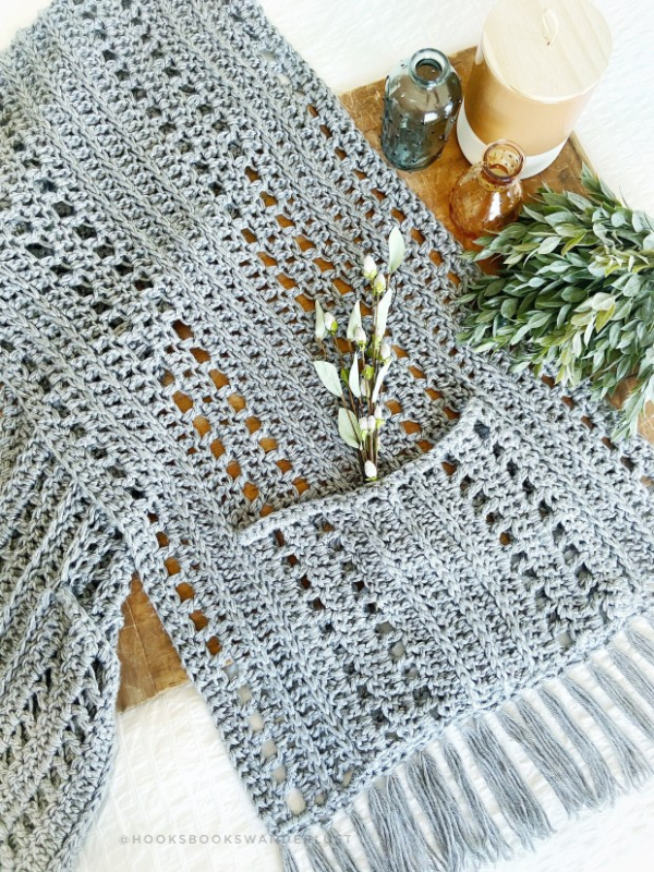 Free Pocket Shawl Crochet Pattern Roundup