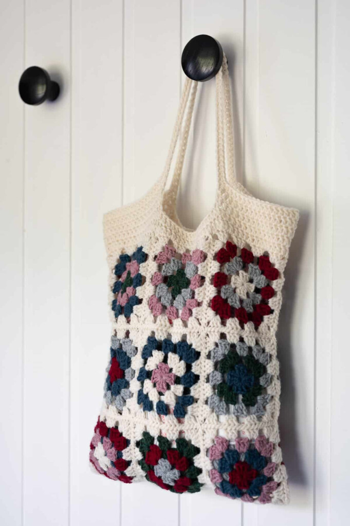 Granny Square Bag Pattern 1 Free Easy Crochet Pattern