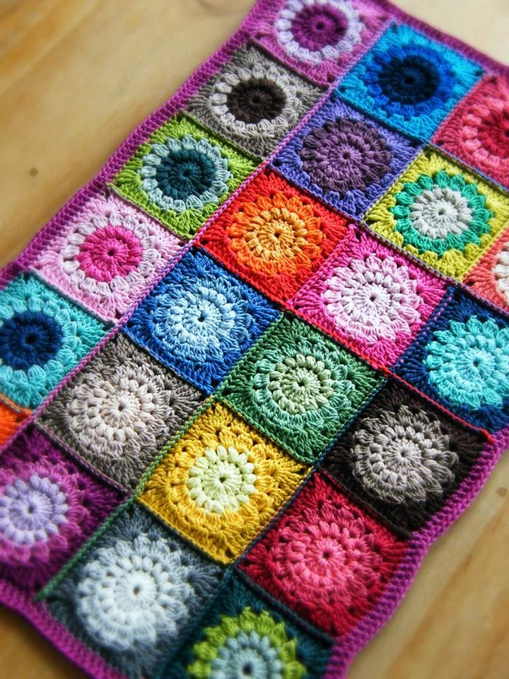 Knitted Granny Squares Free Patterns Web Home gt Granny Square Patterns 