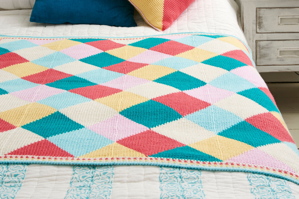 Make An Epic Tunisian Crochet Blanket Gathered