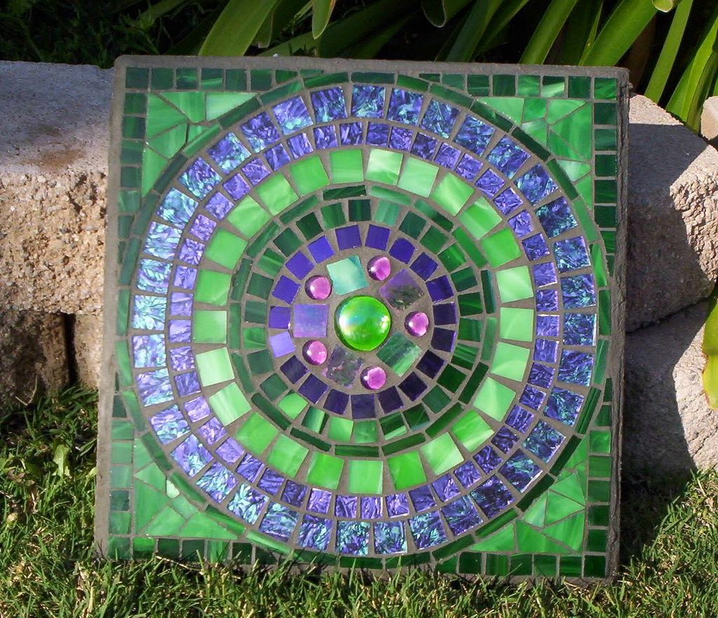 Mosaic Stepping Stones Patterns Free Create A Mosaic Mural In Your 