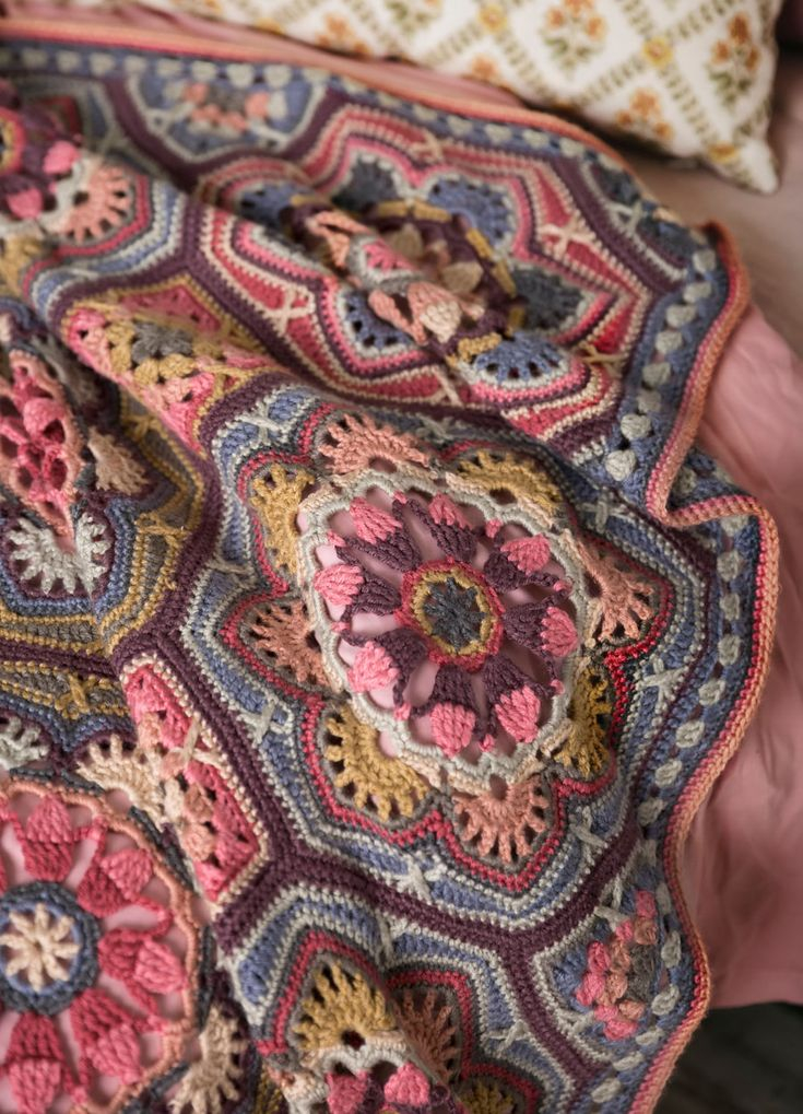 SANDALWOOD PERSIAN TILES Crochet Blanket Vintage Crochet Blanket 