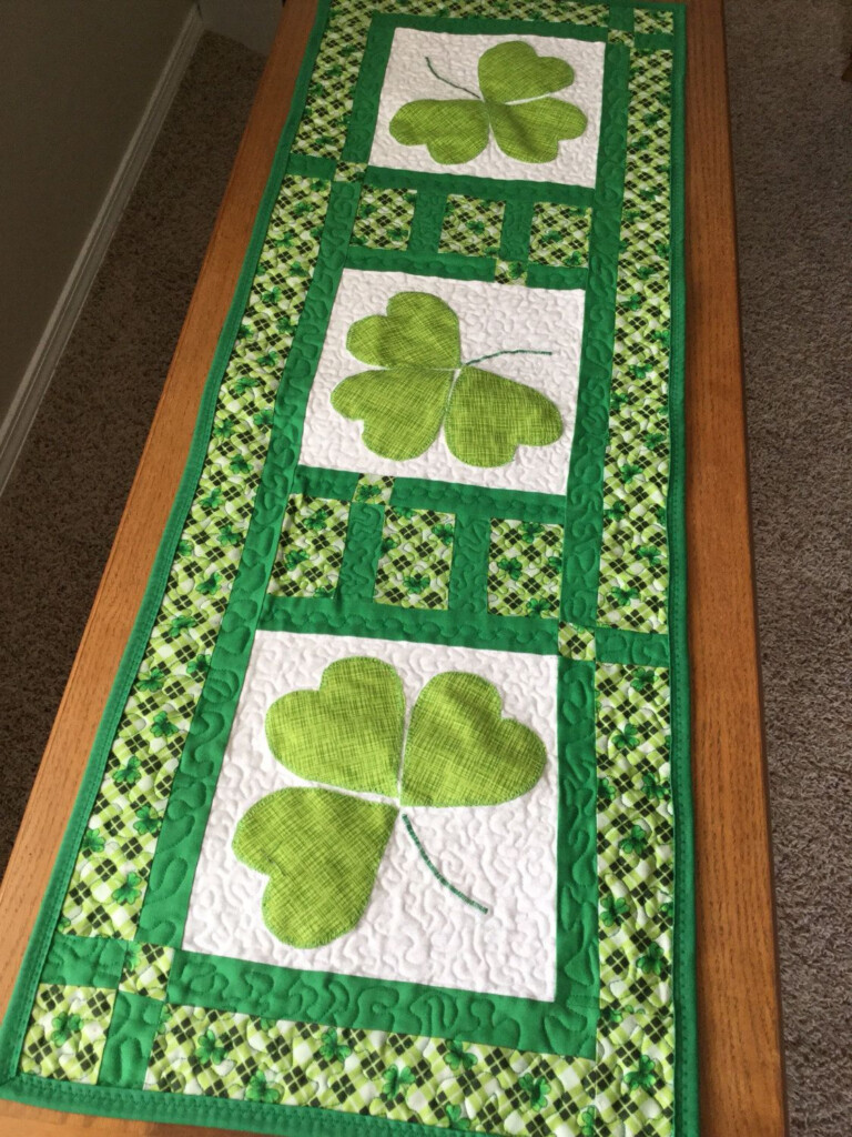 St Patrick 39 s Day Table Runner Pattern Free Web Patchwork Table Runners 
