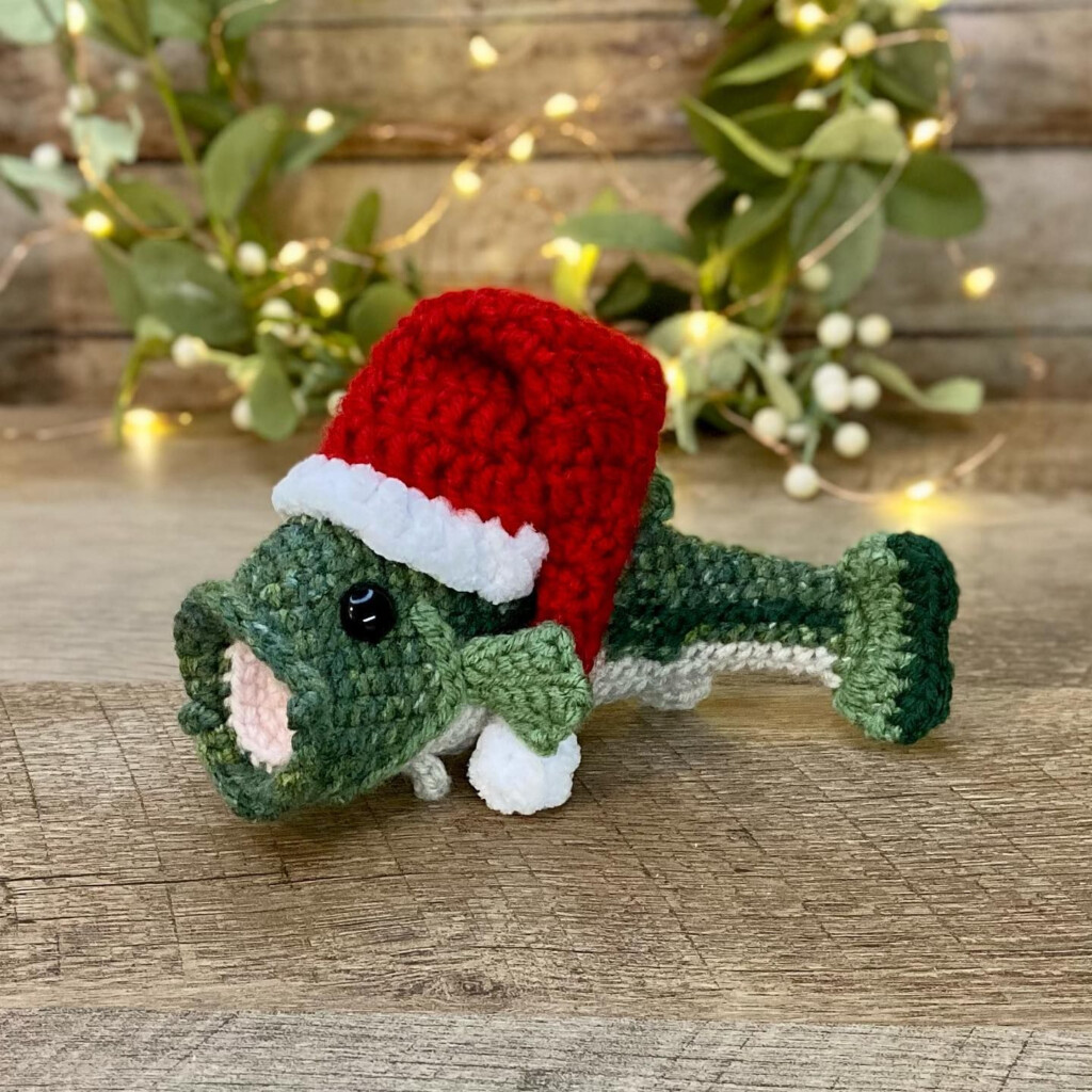 Today s The Day I Fell In Love With A Mini Largemouth Bass Amigurumi 